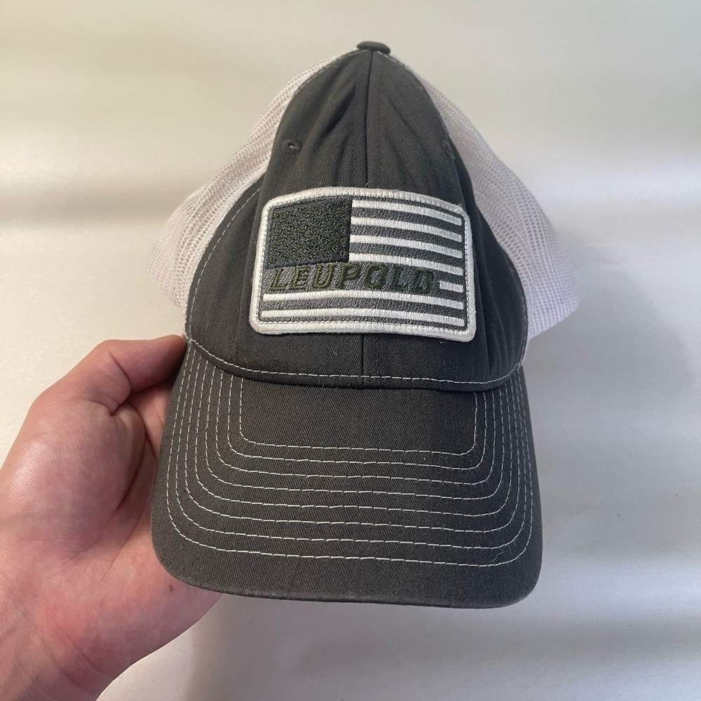 Leupold American‎ Flag Trucker Hat